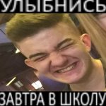 KgUSCi8Bn1U.jpg